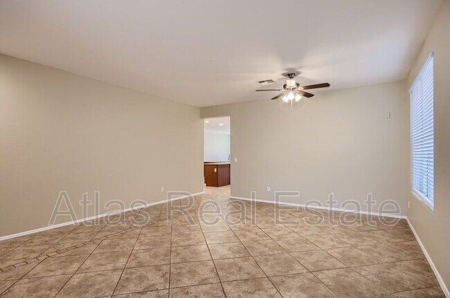 Building Photo - 7229 S 73rd Dr