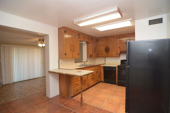 Foto del edificio - Charming 3 Bedroom 2 Bath House Plus Bonus...