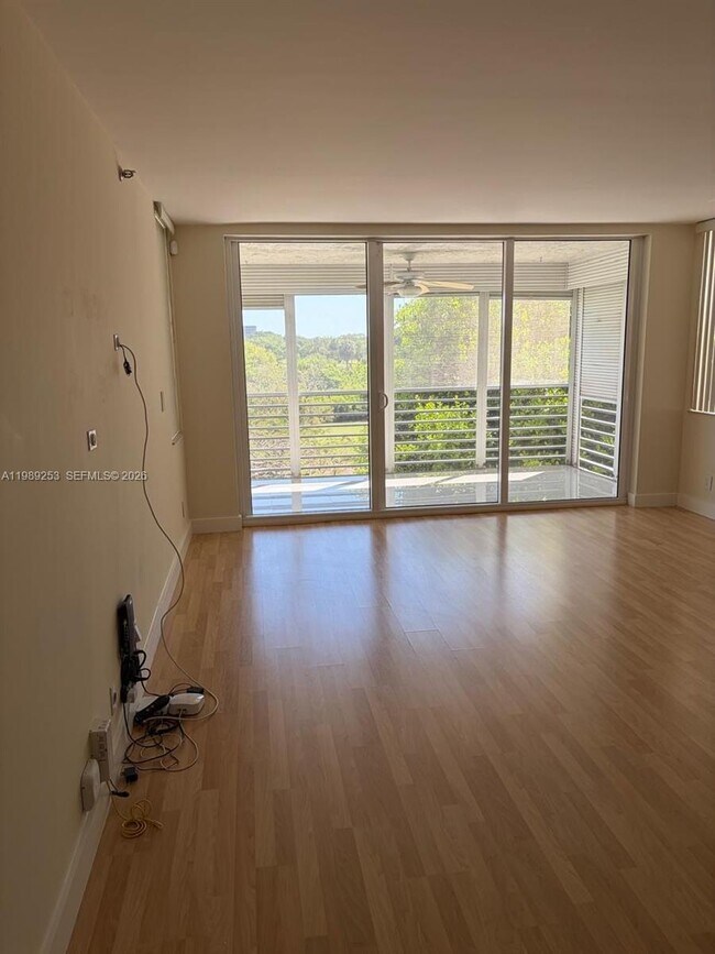 Foto del edificio - 3520 Oaks Way