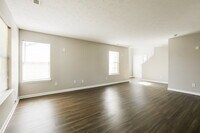 3210 Montgomery Dr