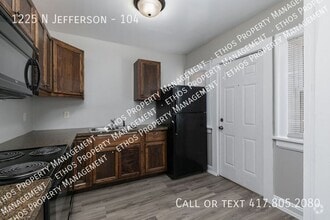 Building Photo - 1225 N Jefferson Ave