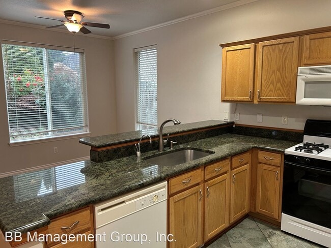 Building Photo - 3 br, 2.5 bath House - 3995 NW 148th Place
