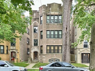 Building Photo - 2619 W Greenleaf Ave
