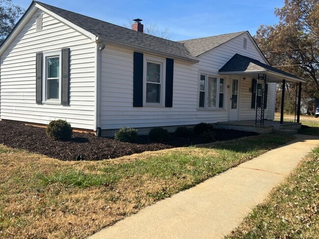 Building Photo - 410 Yost Road, Salsibury NC 28146