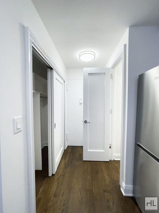 Foto del edificio - EAST 56 STREET