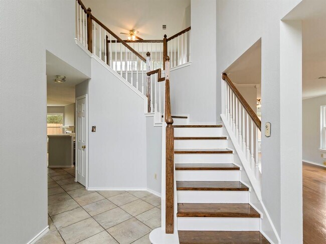 Foto del edificio - 410 Steeplechase Dr