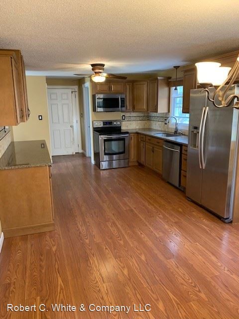 Foto del edificio - 3 br, 2.5 bath House - 33 Franklin Street