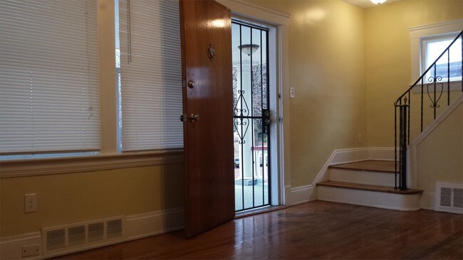 Foto del edificio - 1088 E 177th St