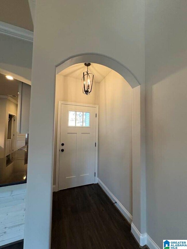 Foto del edificio - 4411 Lennox Pl