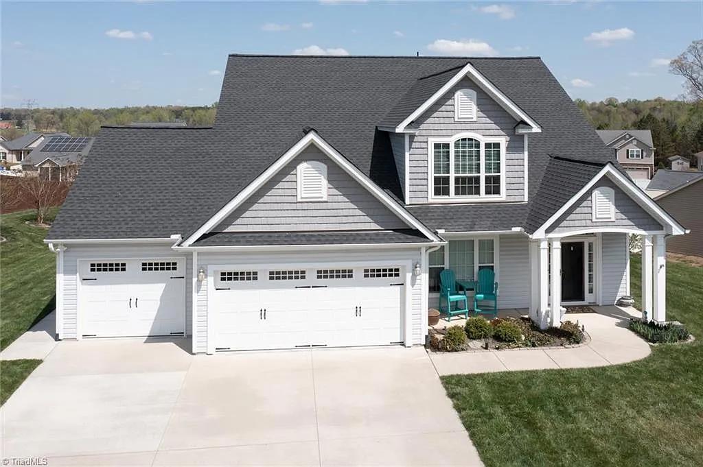 Photo - 160 Twisted Cypress Ln