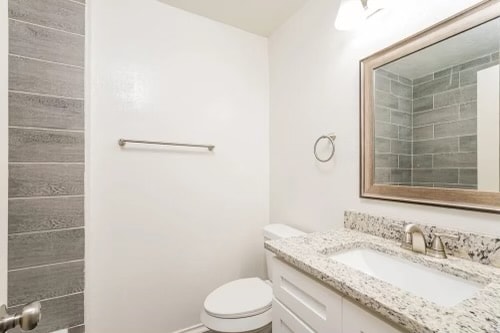 Building Photo - 3505 Chatwood Dr