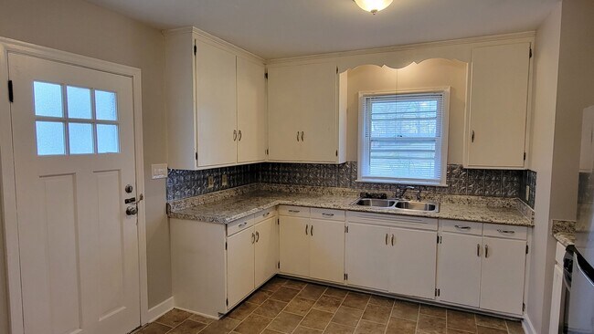 Foto del edificio - 1528-1532-1532 Lambuth Blvd