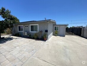 Building Photo - 15522 Claretta Ave