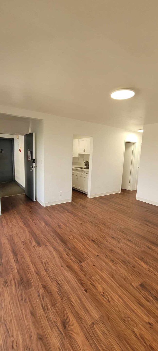 Building Photo - 87-130 Helelua St