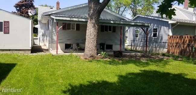 Building Photo - 2 br, 1 bath House - 135 highland ct