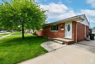 Building Photo - 33755 Newport Dr