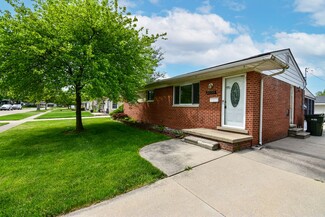 Building Photo - 33755 Newport Dr
