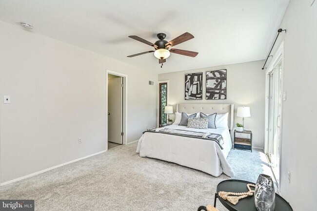 Foto del edificio - 5621 9th Rd N