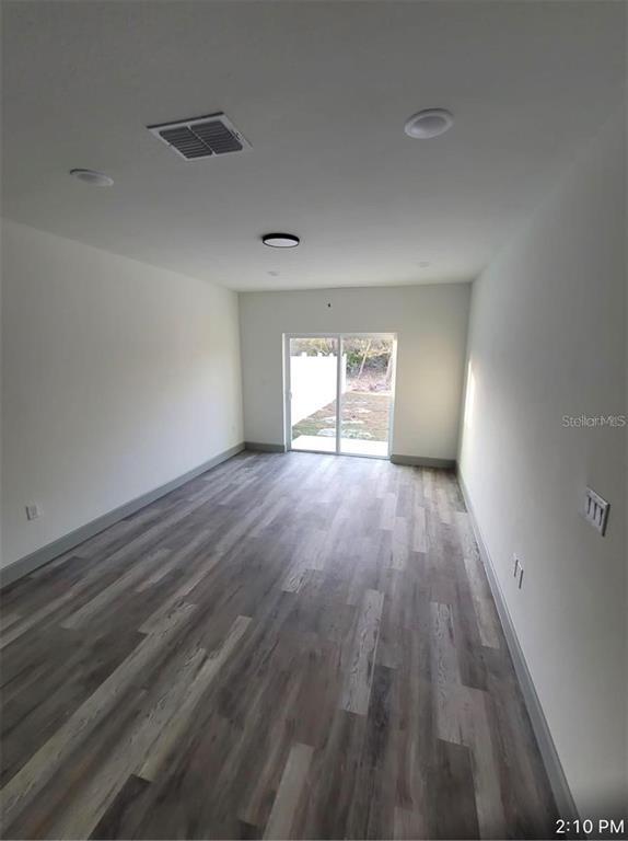 Foto del edificio - 2242 Fernwood St