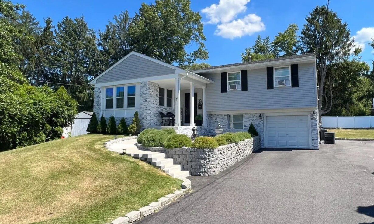 2 Eaton Ct, Stratford, NJ 08084 House Rental in Stratford, NJ