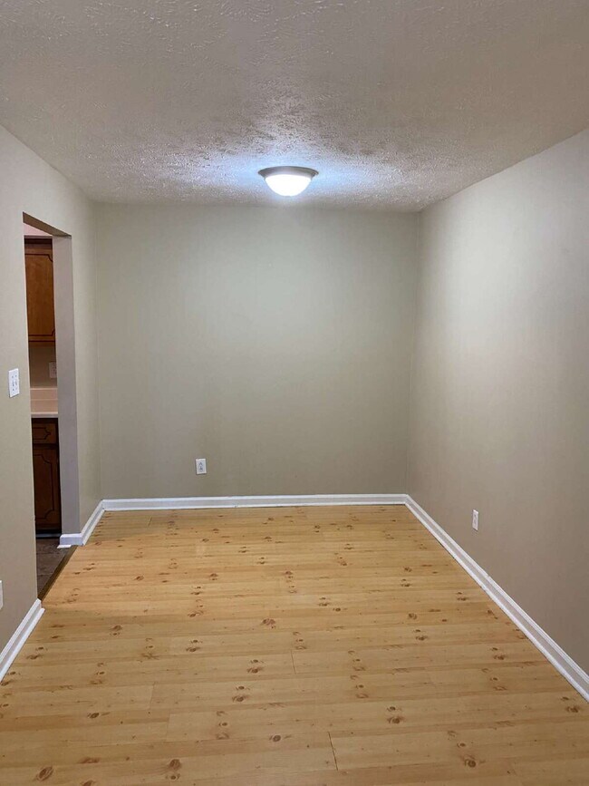 Foto del edificio - 3854 Northeast Dr