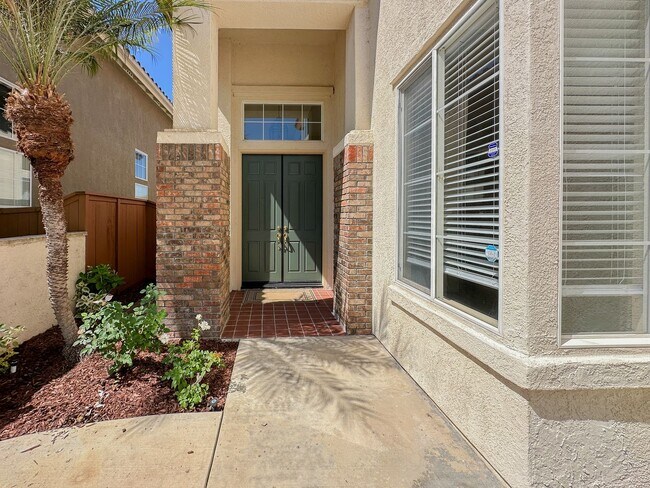 Foto del edificio - Elegant 4 Bedroom, 3 Bath Home in Gated 4S...