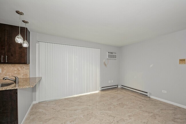 Foto del edificio - 4702 S Avers Ave