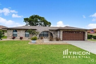 Building Photo - 6050 Fall River Dr
