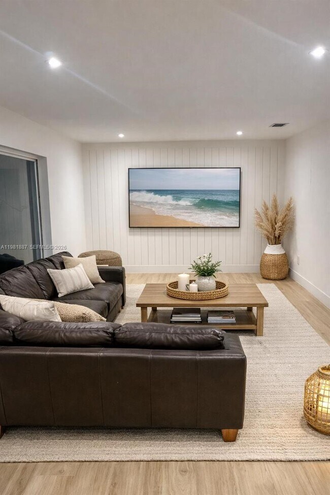 Foto del edificio - 1240 Binney Dr