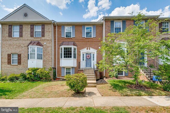 Building Photo - 8508 Blue Bird Woods Ct
