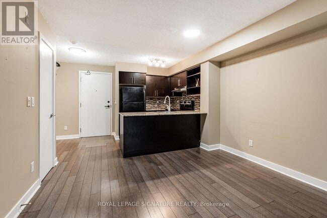 Building Photo - 120 Dallimore Cir