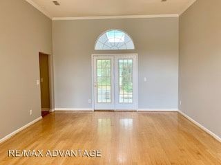 Building Photo - 4 br, 3 bath House - 400 Longwood Pl.