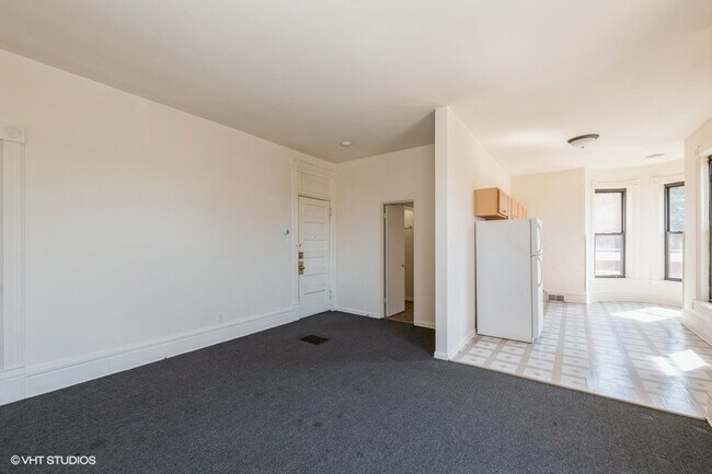 Foto del edificio - 3D Tour Available.  Oak Park Studio in Pri...