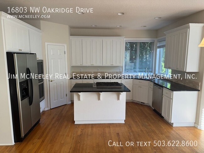 Building Photo - 16803 NW Oakridge Dr