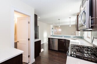 Building Photo - 39-41 Harvard St