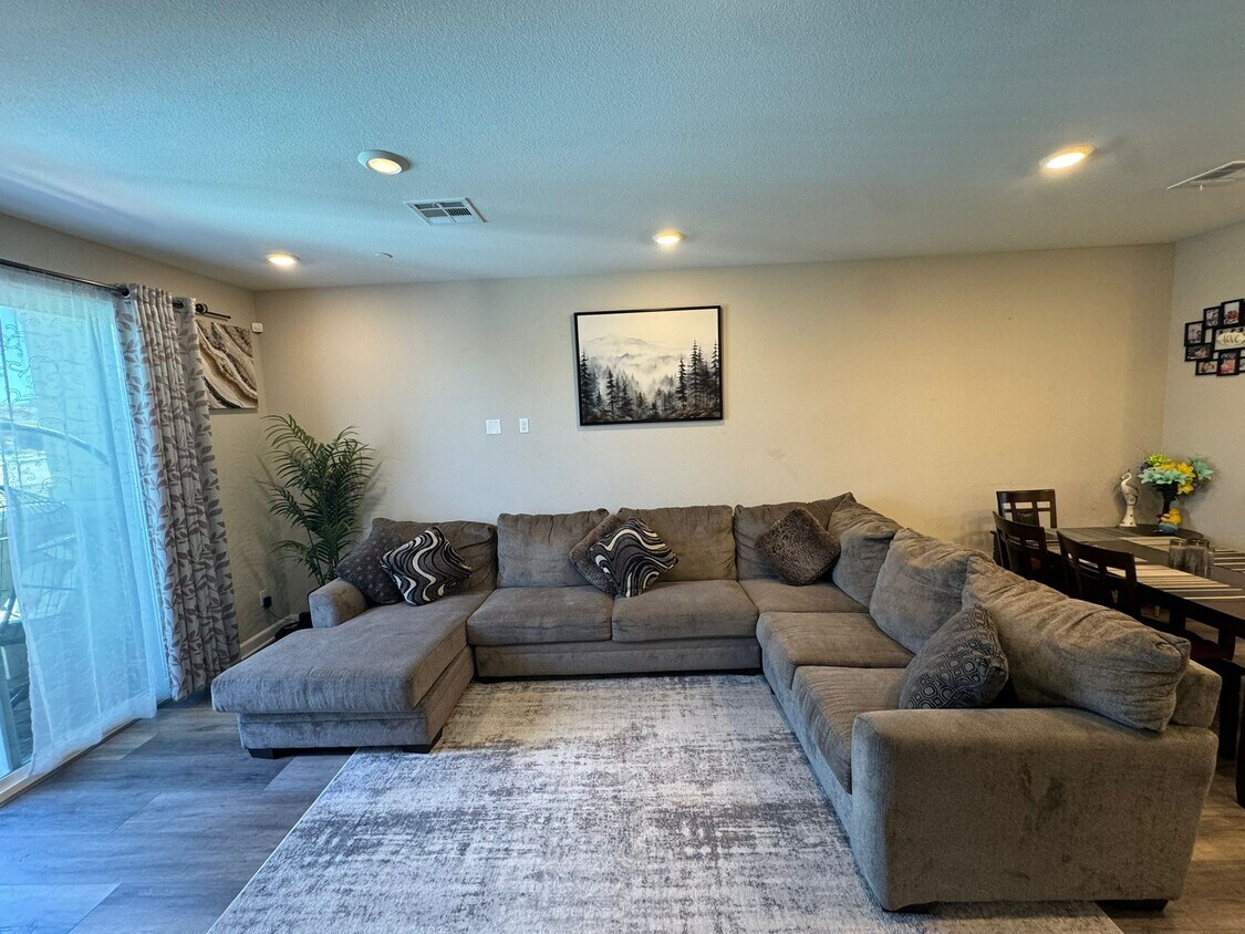 Foto principal - 1231 Sunrise View
