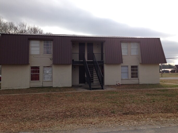 Primary Photo - 88 Oak Ln