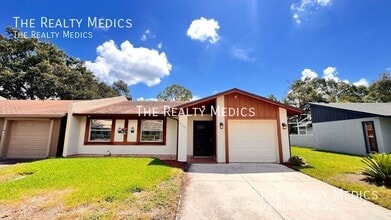 Building Photo - 999 Mancha Real Dr