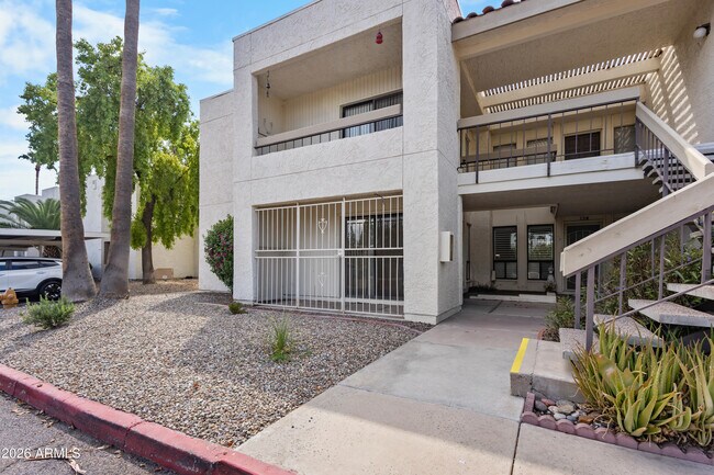 Foto del edificio - 3002 N 70th St