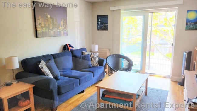 Photo - 134 Summer St Apartment