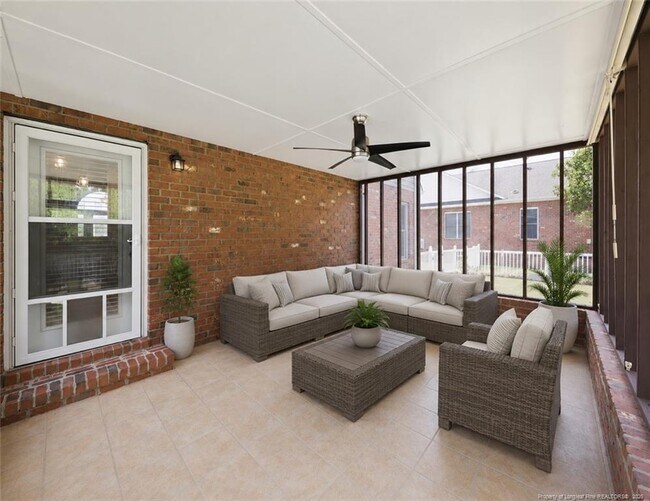 Foto del edificio - 3010 Metthame Dr