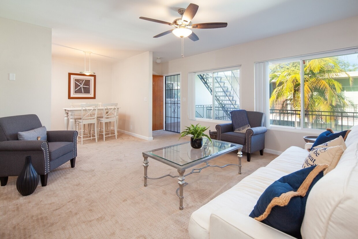 Foto principal - Water, Cable, Trash Included in this Beaut...