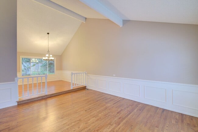 Building Photo - 16611 NE 48th Ct