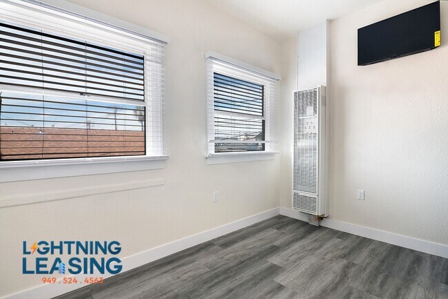Foto del edificio - 442 E 27th St