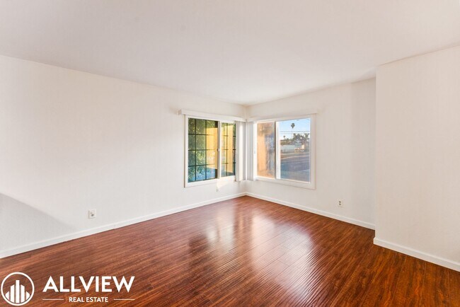 Foto del edificio - Amazing 2 Bed 1 Bath Condo Available Now!
