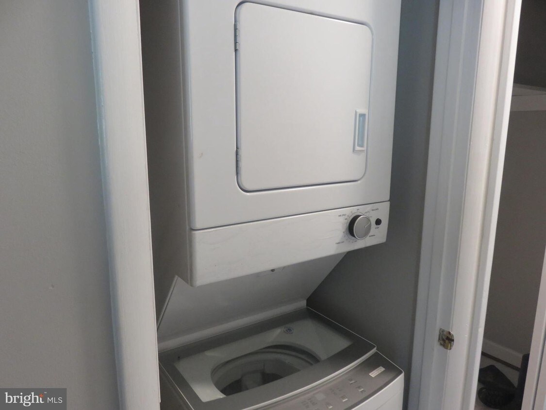 Foto principal - 2309 Tuemmler Ave