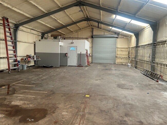 Foto del edificio - 6936 Lozier St