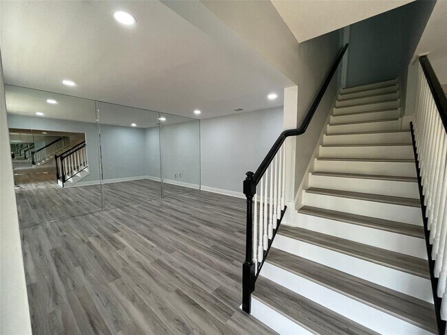 Foto del edificio - 2506 St Charlotte Pl