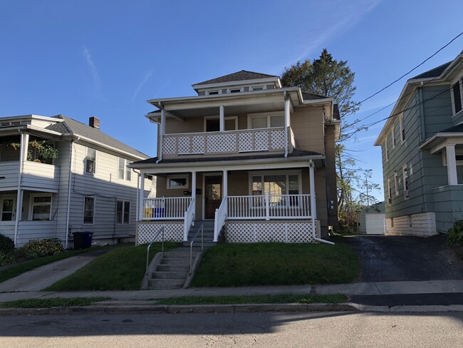 Building Photo - 48 Dennison Ave