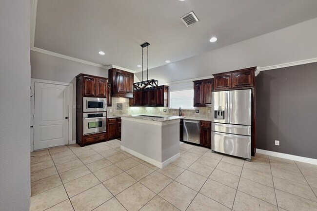Foto del edificio - 601 Green Pointe Dr